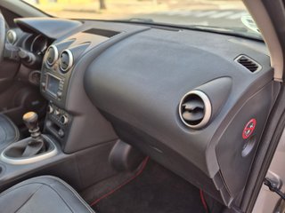 Nissan Qashqai 2014 4X4 Tekna Premium