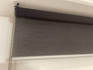 Tenda a rullo nera 104 cm
