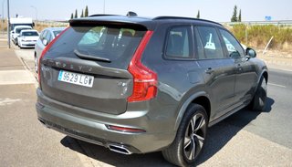 VOLVO XC90 2.0 T8 AWD RDesign Auto