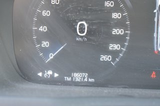 VOLVO XC90 2.0 T8 AWD RDesign Auto