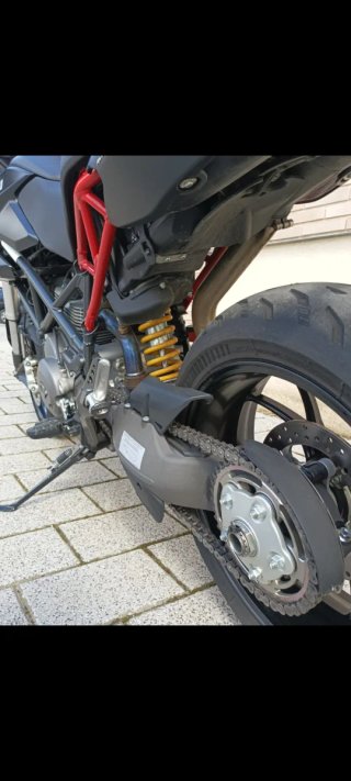 Ducati Hypermotard 796 Negra