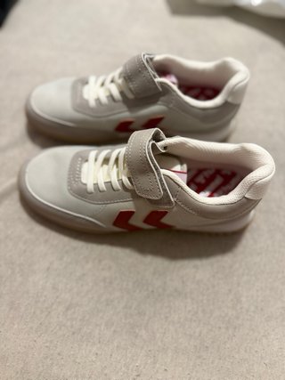 Chanclas nike jordan y zapatillas hummel