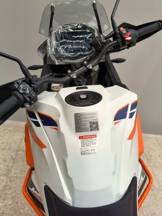 KTM 1290 SUPER ADVENTURE Naranja/Blanca