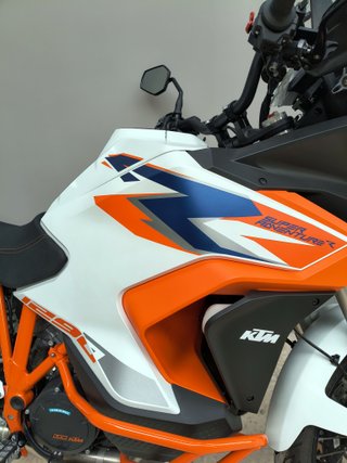KTM 1290 SUPER ADVENTURE Naranja/Blanca