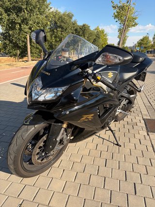 Suzuki GSX R600