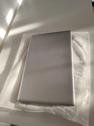 Vendo Portátil Plata/ muy Poco Uso