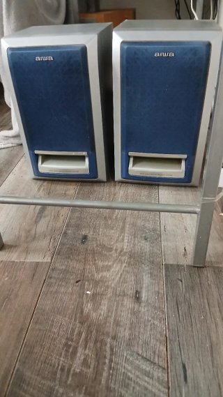 Altavoces Aiwa (2 unidades)