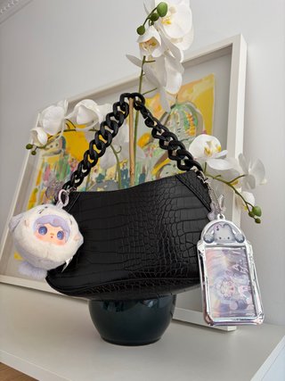 Bolso de hombro Bershka negro