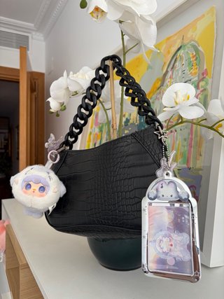 Bolso de hombro Bershka negro