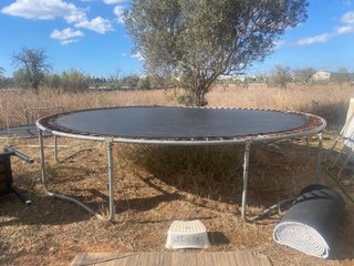 Cama elástica grande para jardín