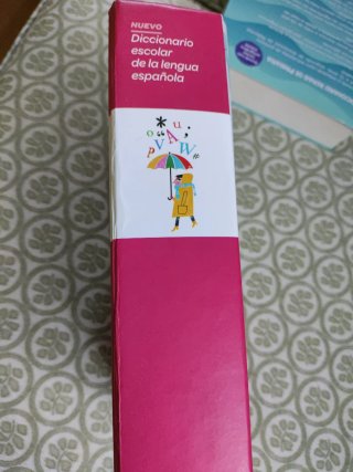 NUEVO DICCIONARIO ESCOLAR DE LA LENGUA ESPAÑOLA...