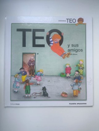 3 libros formato grande tapa dura Teo