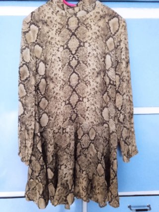 Vestido/blusa pitón beige manga larga