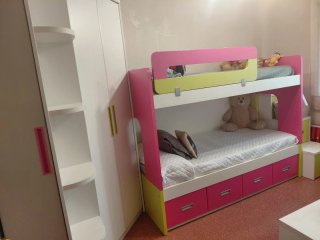 Litera con escaleras y cajones