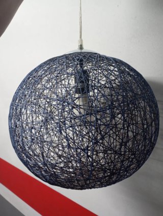 Lámpara de techo esférica azul y marrón