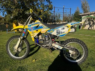 SUZUKI RM85