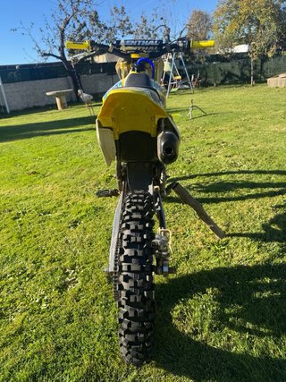 SUZUKI RM85