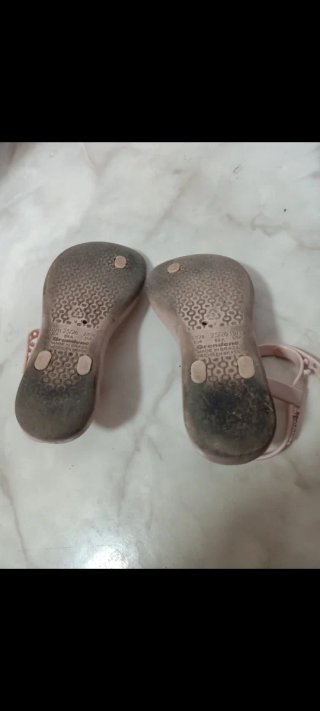Sandalias niña Ipanema brillantes rosa y oro