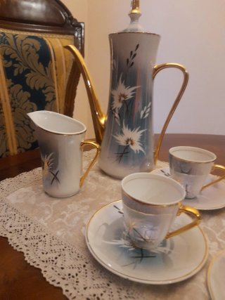 Juego de café antiguo Laype porcelana dorada