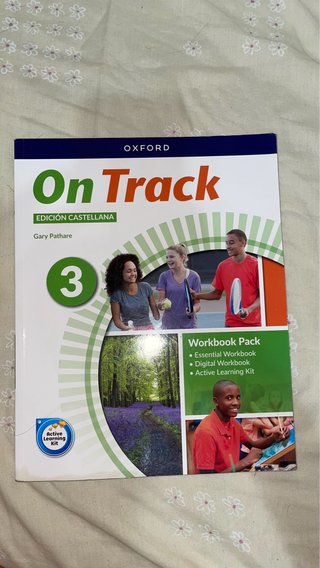 Libro de ingles 3 on track