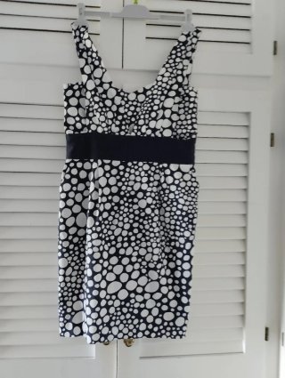 Vestido Sra Blanco y azul.Estudio Classic.
