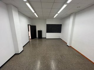 Local comercial en alquiler en Plaça Catalunya en Prat de Llobregat, El