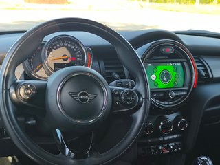 MINI Cooper 5P 136 CV Pepper | LED | Navegación