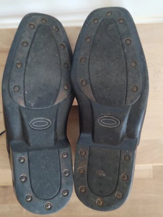 Scarpe eleganti nere da uomo