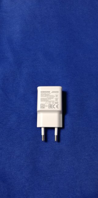 SAMSUNG FAST CHARGING 15W BIANCO O NERO+2 CAVI USB
