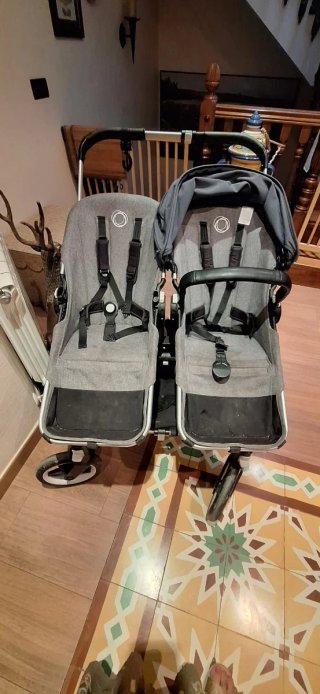 Carro gemelar Bugaboo gris