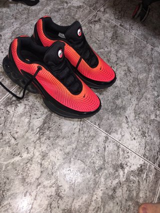 Zapatillas Nike Air Max Naranja y Negro