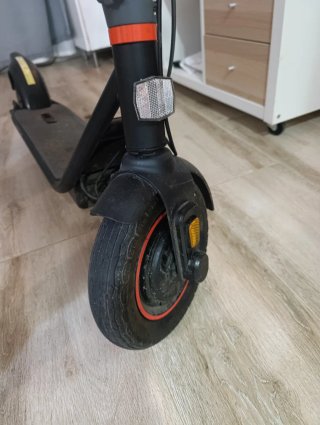 Patín Eléctrico Cecotec Bongo D40 XL connecte 25km