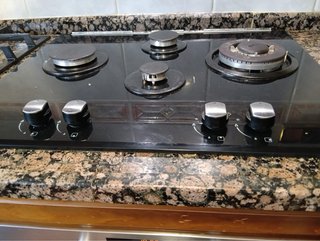 Placa de gas negra