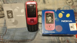 Nokia 2220 slide Rosa Vodafone