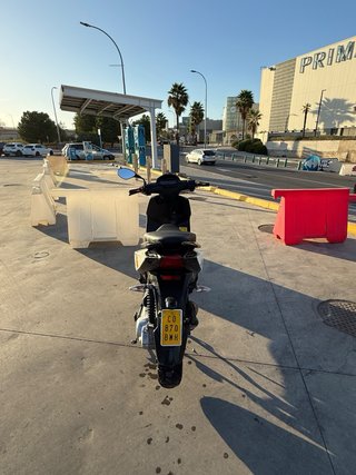 Piaggio Typhoon 50 Scooter