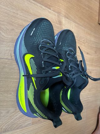 Nike Vomero 18 Scarpe da Corsa Uomo