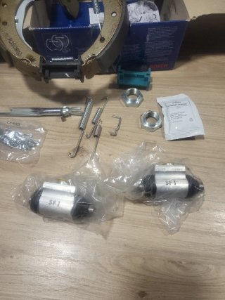 Juego Zapatas Freno para Peugeot 0204114548