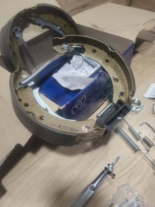 Juego Zapatas Freno para Peugeot 0204114548