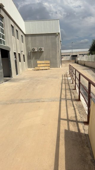 Caja de madera reforzada para embalaje
