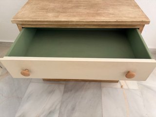 Cómoda/Mesita 3 Cajones Madera