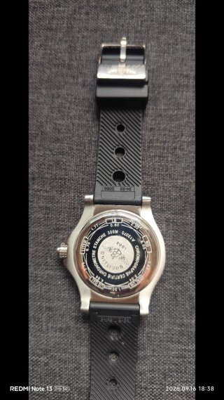 Relógio Breitling Preto e Dourado