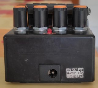 Boss HM-2 Heavy Metal Pedal de 1989 made in Taiwan