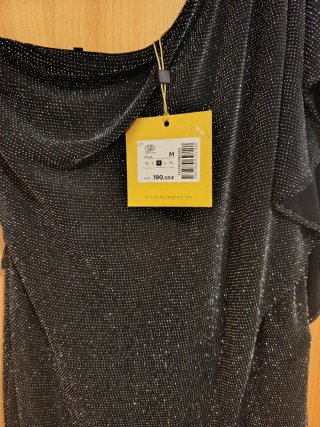 Mono Fiesta Negro Asimétrico Brillo Talla 40