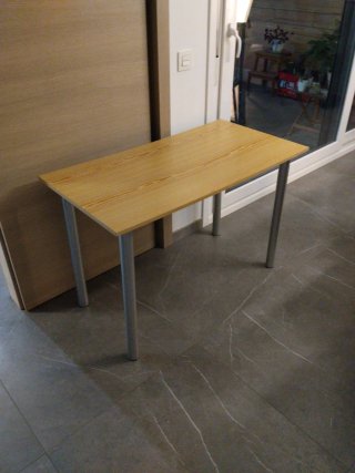 Escritorio madera y metal