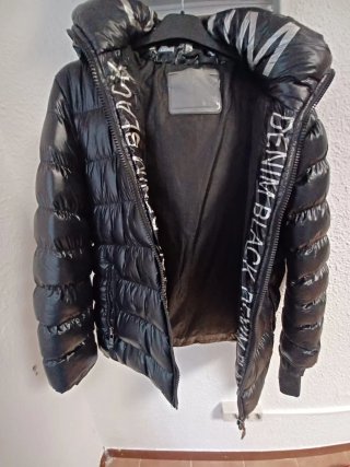 Anorak de plumas negro