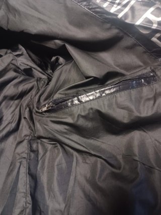 Anorak de plumas negro