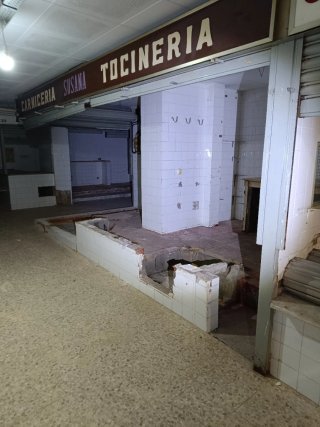 Paradas en venta ,ex mercado europa en Badalona