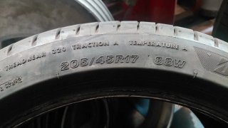 Neumáticos 205/45/17