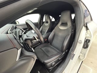 Mercedes-Benz Clase CLA200d AMG