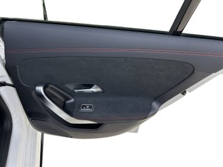 Mercedes-Benz Clase CLA200d AMG